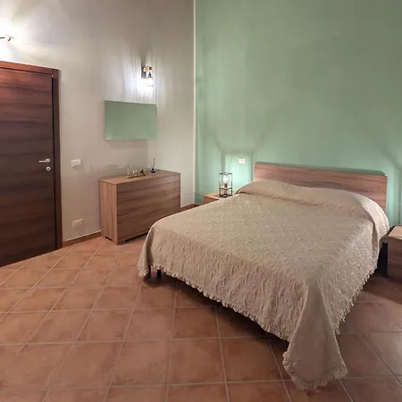Casa De' Vestini Bed & Breakfast Fossa
